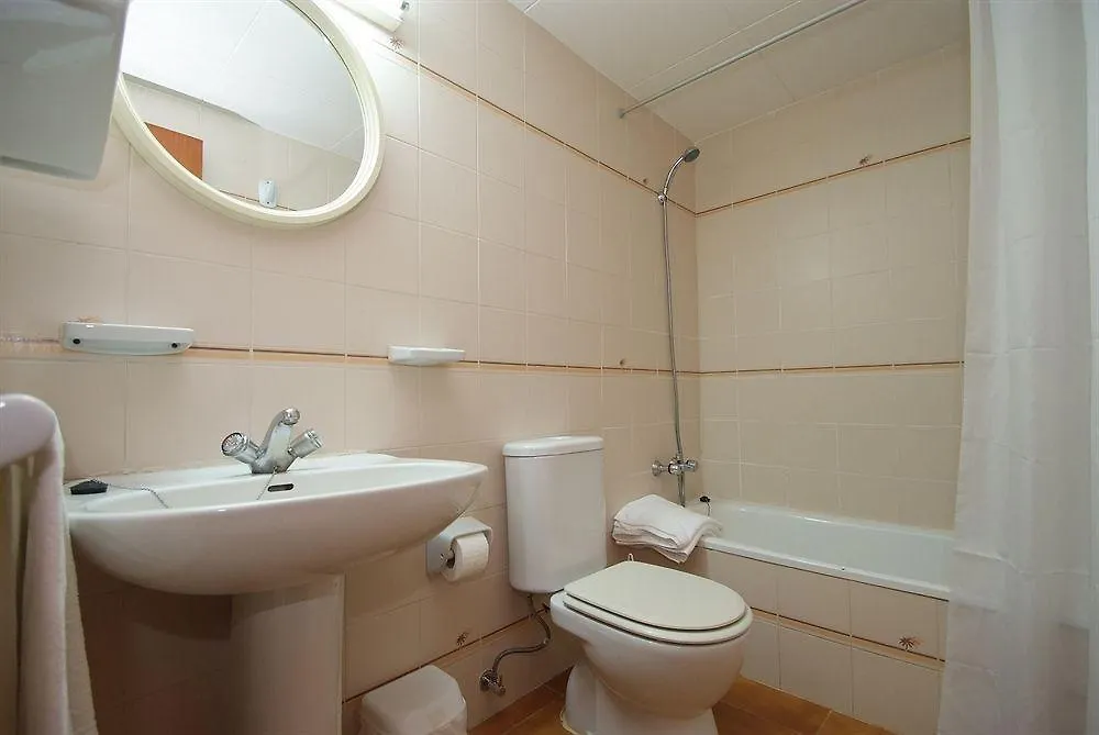 Apartamentos Familiares Sa Gavina Medes L'Estartit Apartment